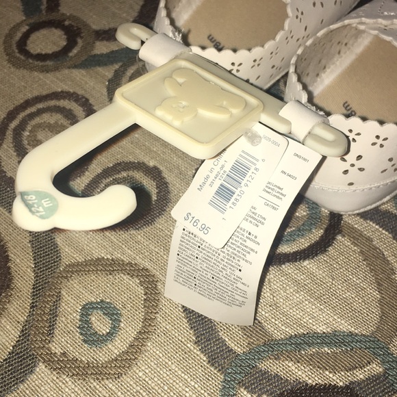 NWT Baby Shoes - Picture 2 of 5